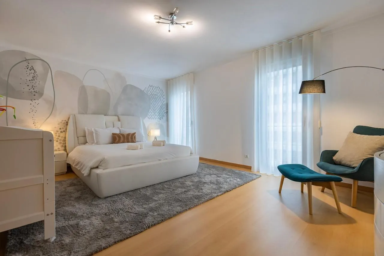 Charm 3Bdr Apartment W/Balcony By Lovelystay Lisboa