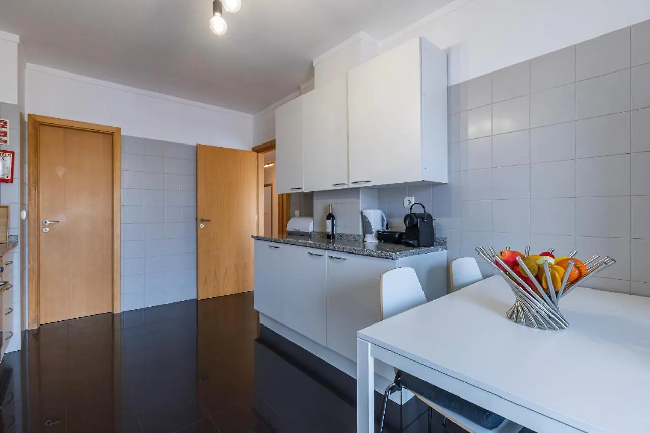 Charm 3Bdr Apartment W/Balcony By Lovelystay Lisboa