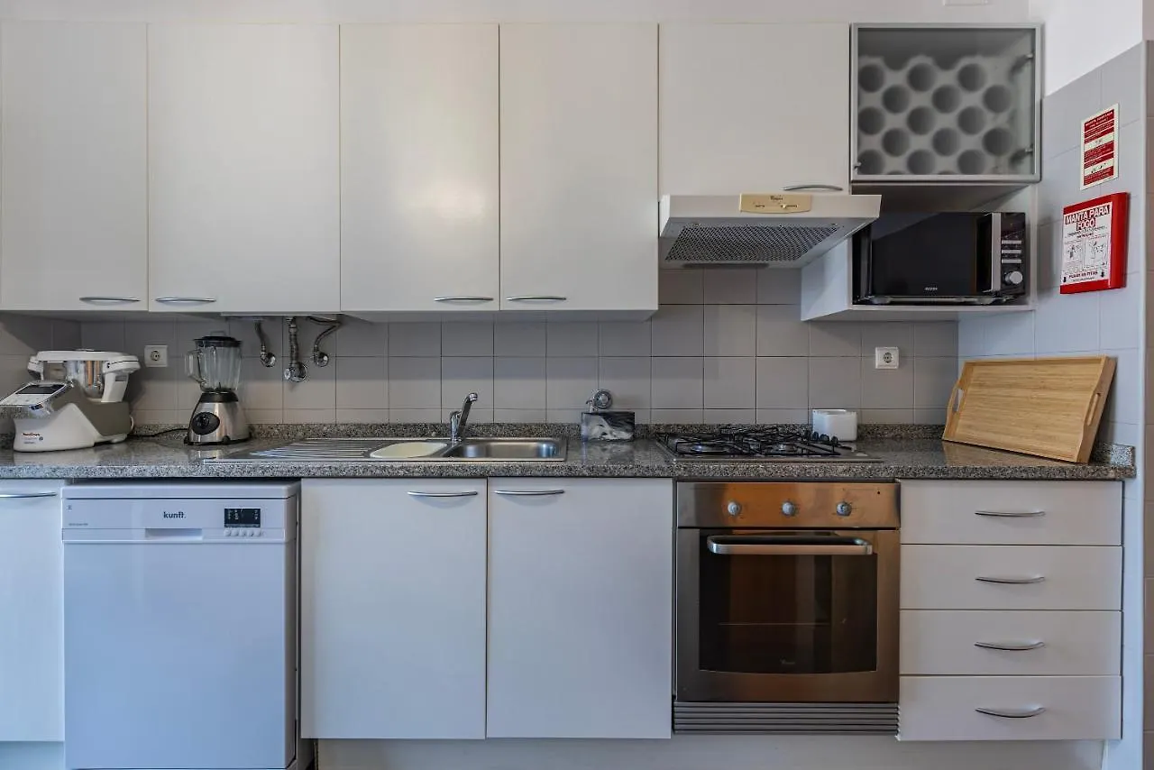 Charm 3Bdr Apartment W/Balcony By Lovelystay Lisboa 0*,